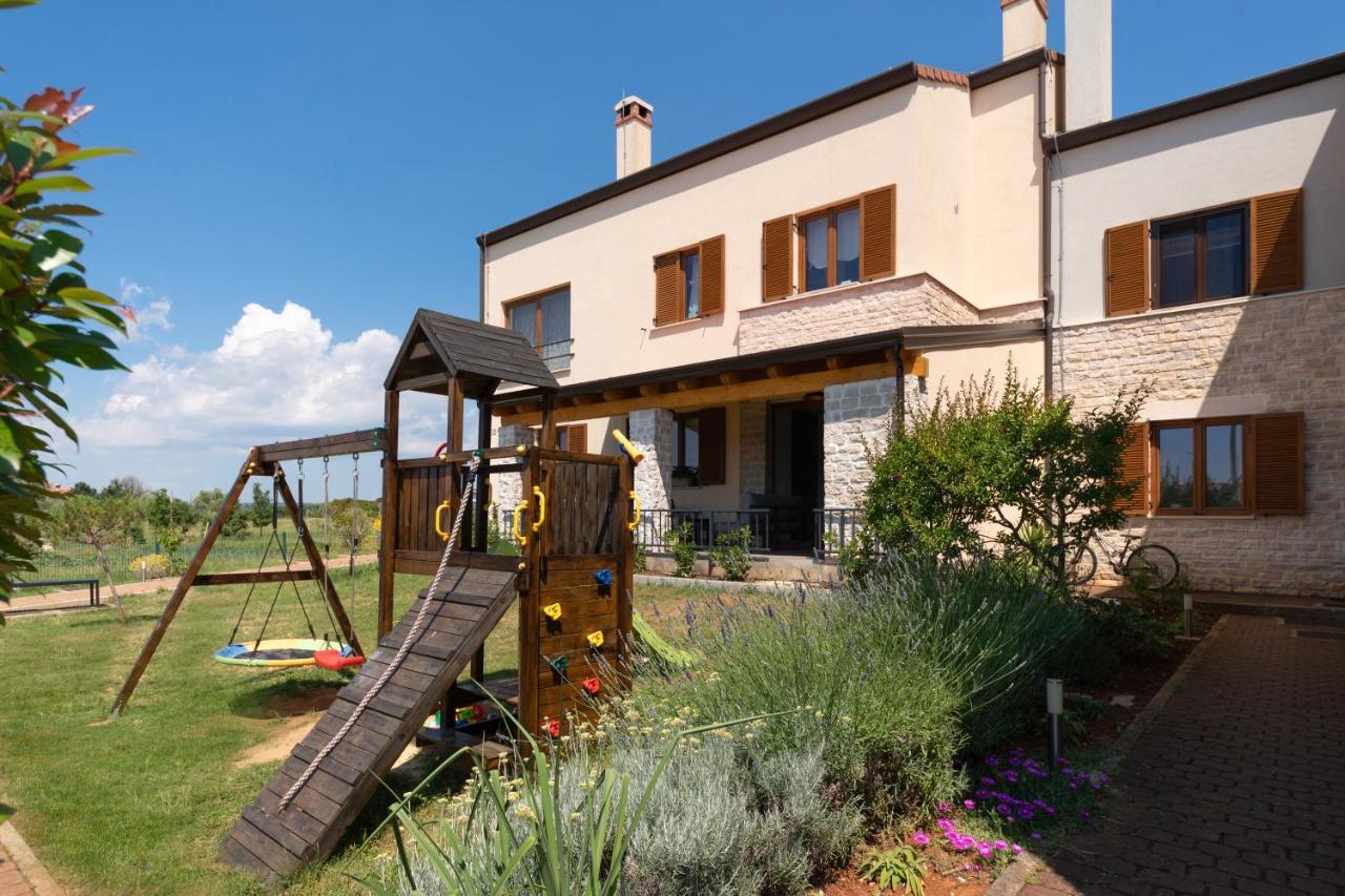 Holiday Home Maslina Porec Luaran gambar