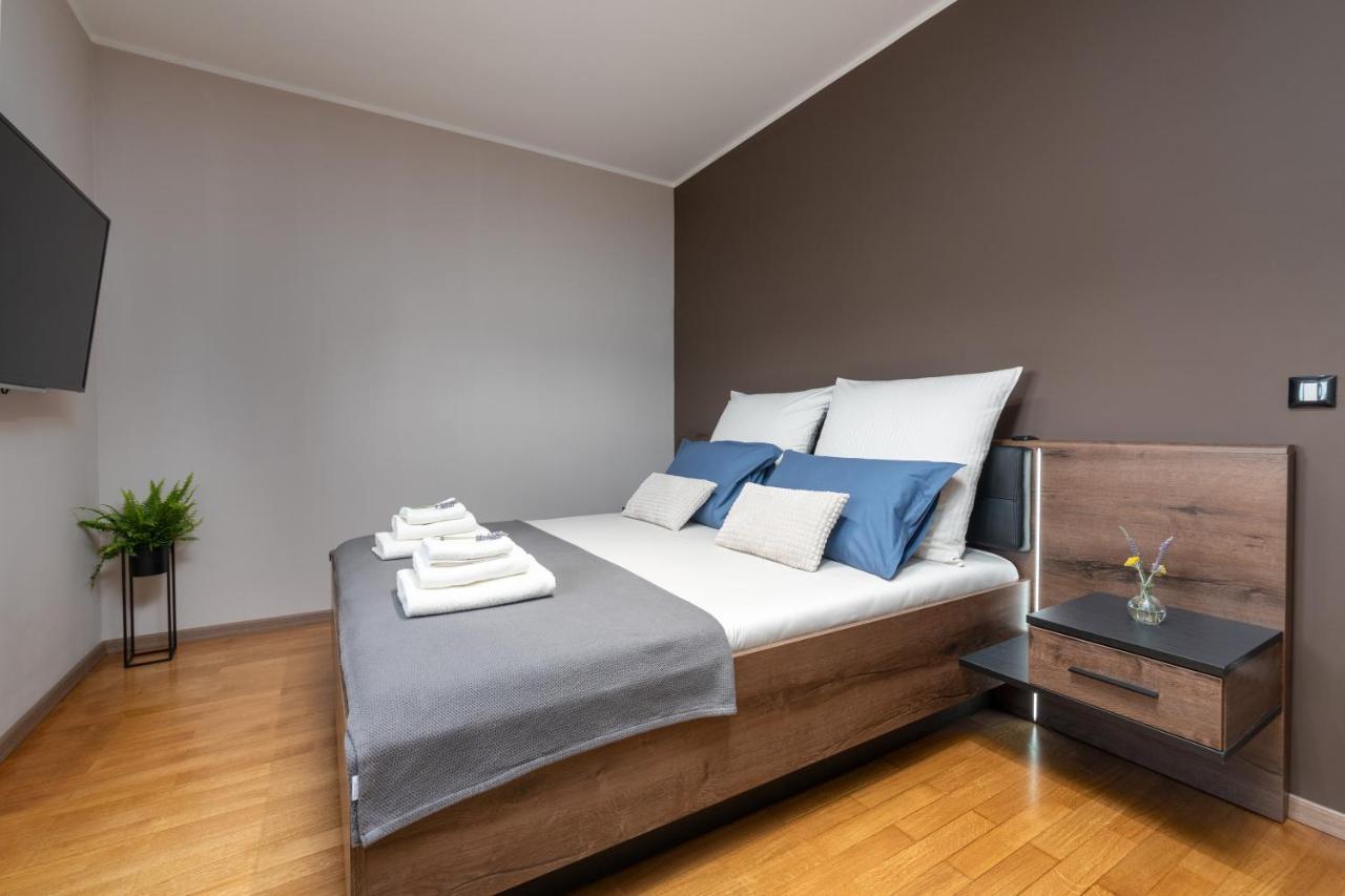Holiday Home Maslina Porec Luaran gambar